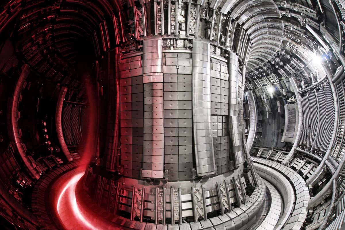 ब्रिटेन के जेट परमाणु संलयन रिएक्टर ने ऊर्जा उत्पादन में एक नया विश्व रिकॉर्ड बनाया है
