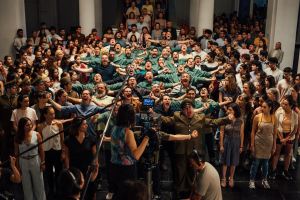 Sebastián Lelio concludes the musical film ‘The Wave’, releases the first photos